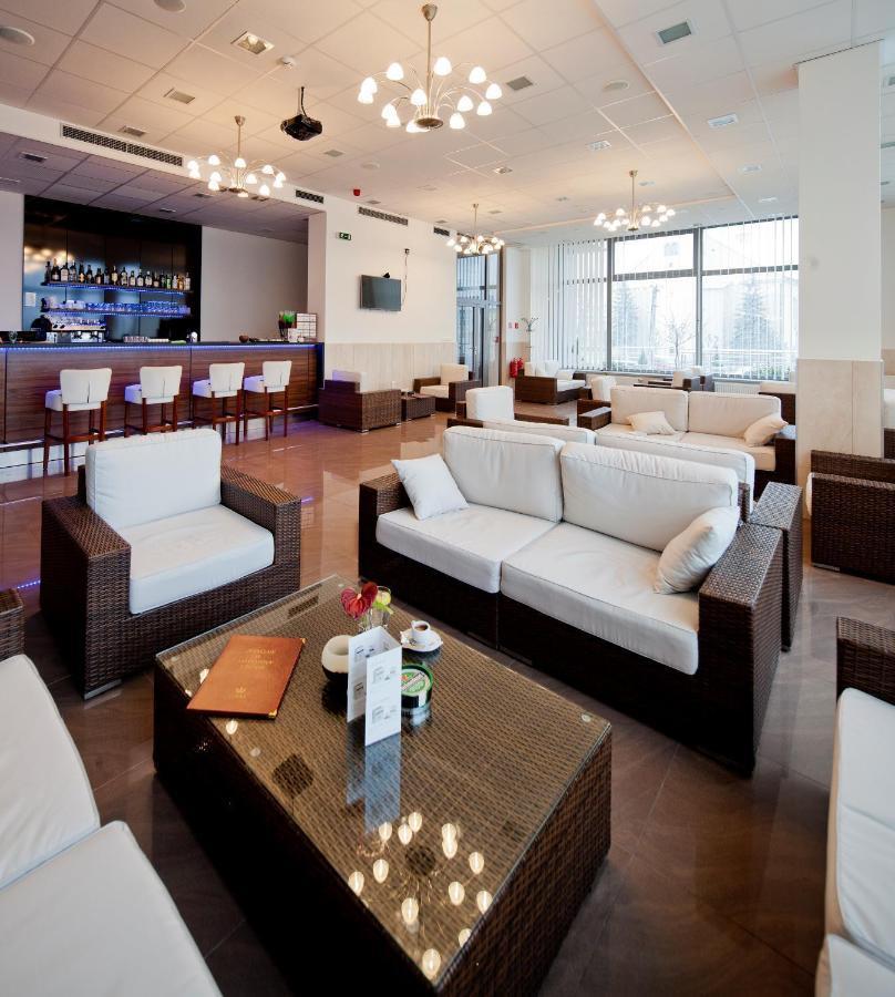 Hotel Limba Ctt Твордошин Екстер'єр фото